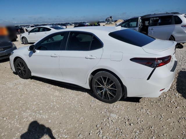 Photo 1 VIN: 4T1G11AK2NU670100 - TOYOTA CAMRY SE 