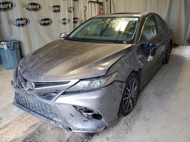 Photo 1 VIN: 4T1G11AK2NU671098 - TOYOTA CAMRY SE 