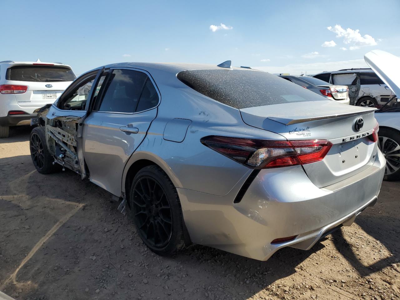 Photo 1 VIN: 4T1G11AK2NU679606 - TOYOTA CAMRY 