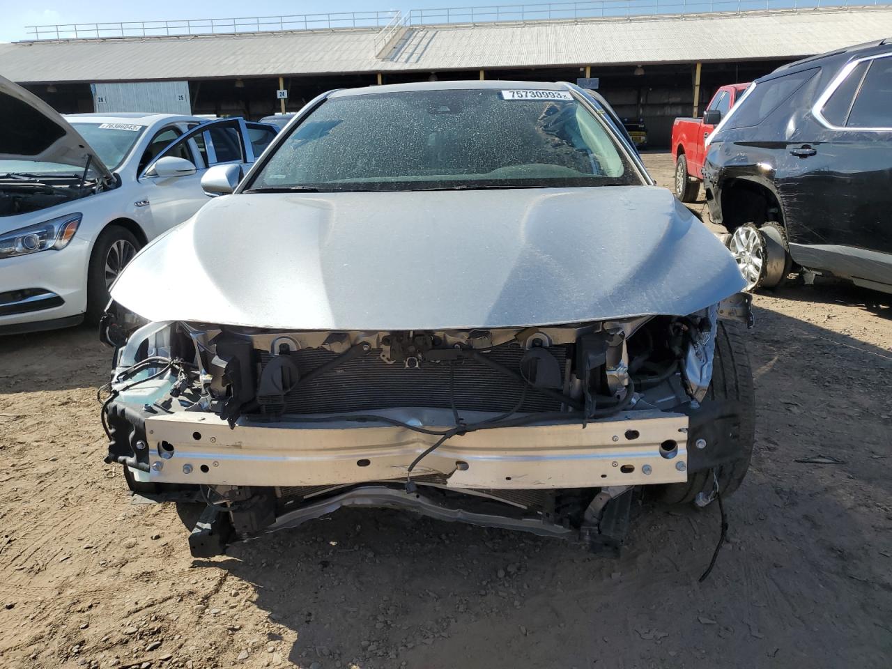 Photo 4 VIN: 4T1G11AK2NU679606 - TOYOTA CAMRY 