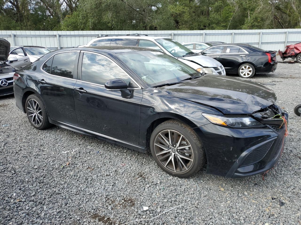 Photo 3 VIN: 4T1G11AK2PU152460 - TOYOTA CAMRY 