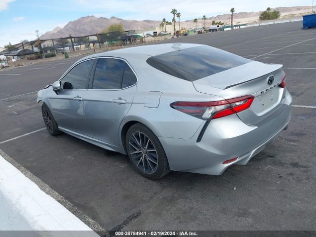 Photo 2 VIN: 4T1G11AK2PU741010 - TOYOTA CAMRY 