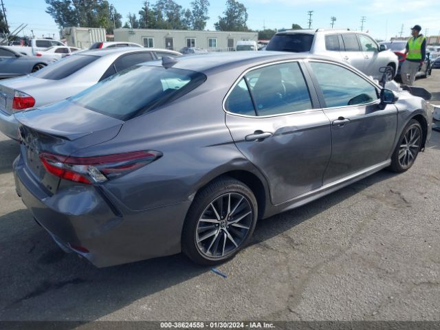 Photo 3 VIN: 4T1G11AK2PU746465 - TOYOTA CAMRY 