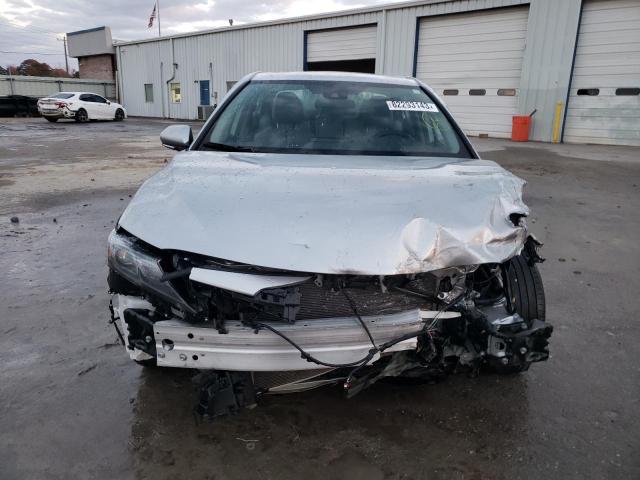 Photo 4 VIN: 4T1G11AK2PU767106 - TOYOTA CAMRY 