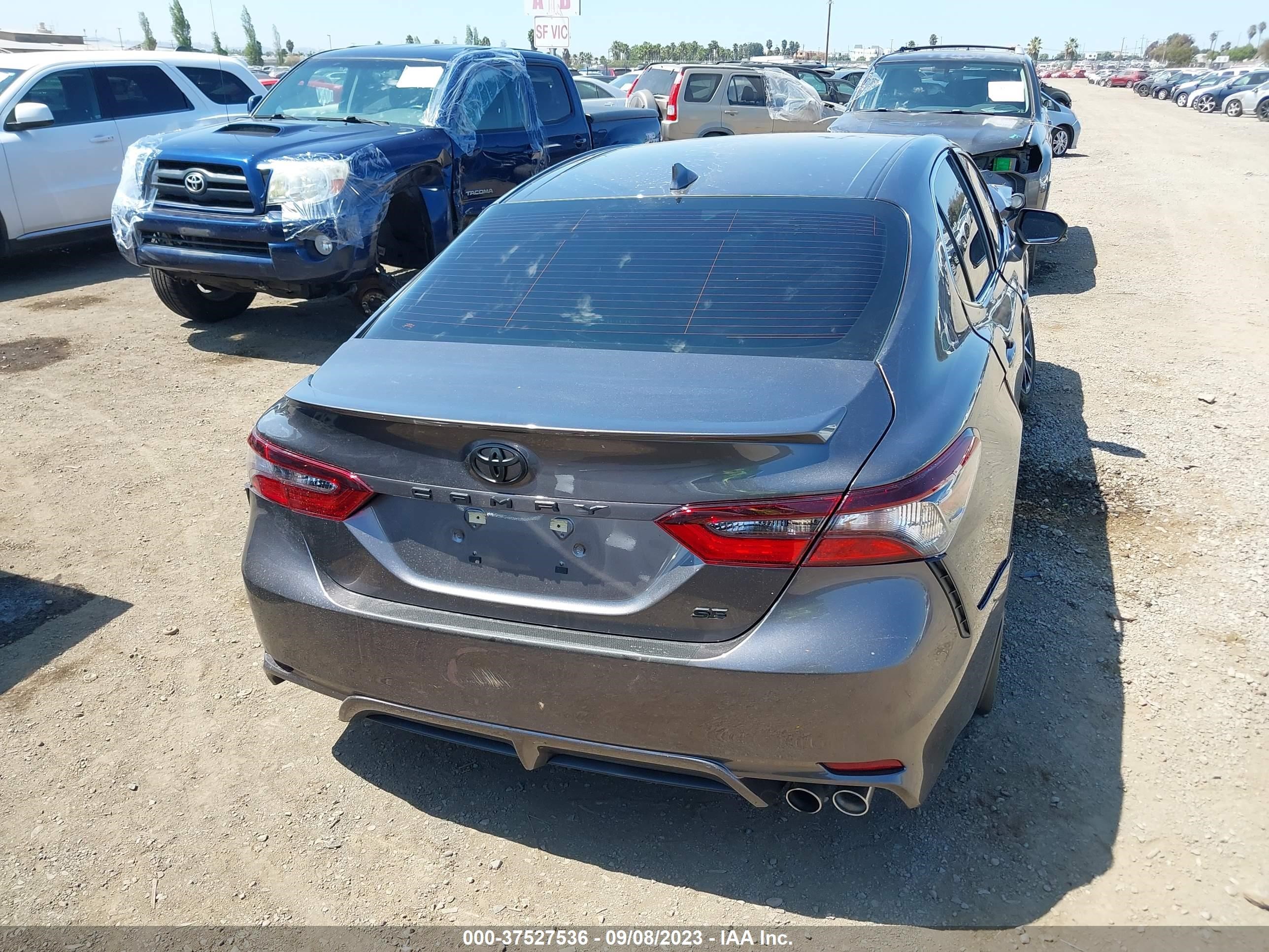 Photo 15 VIN: 4T1G11AK2PU809466 - TOYOTA CAMRY 