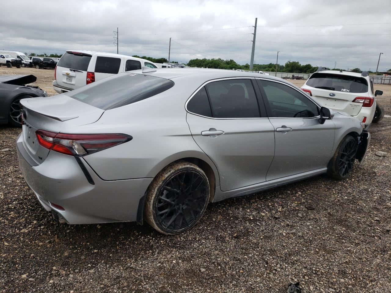 Photo 2 VIN: 4T1G11AK2RU214653 - TOYOTA CAMRY 