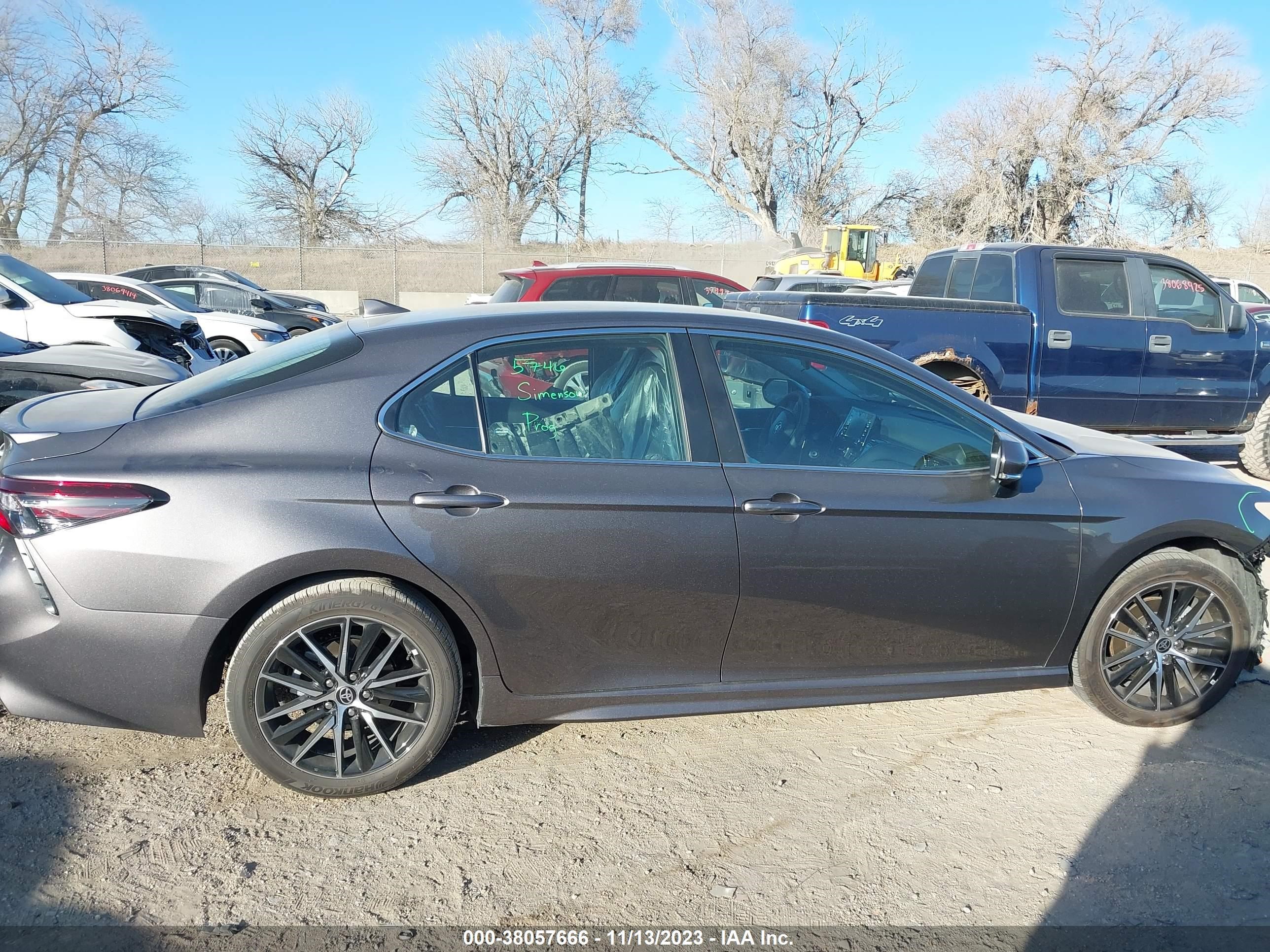 Photo 12 VIN: 4T1G11AK2RU844124 - TOYOTA CAMRY 