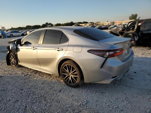 Photo 1 VIN: 4T1G11AK2RU856676 - TOYOTA CAMRY SE N 