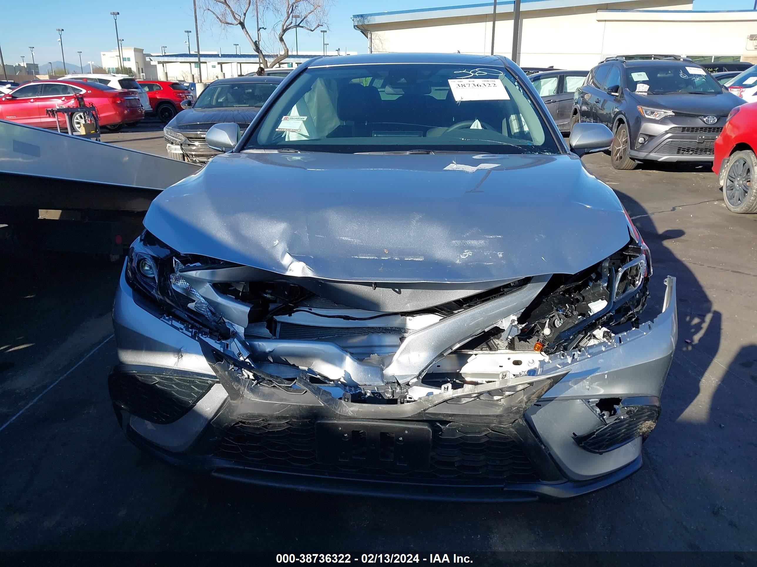 Photo 11 VIN: 4T1G11AK2RU885210 - TOYOTA CAMRY 