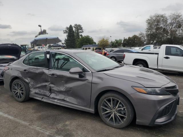 Photo 3 VIN: 4T1G11AK2RU886065 - TOYOTA CAMRY 