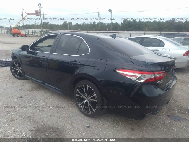 Photo 2 VIN: 4T1G11AK3LU309326 - TOYOTA CAMRY 