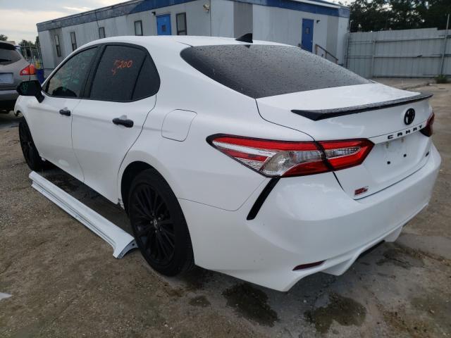 Photo 2 VIN: 4T1G11AK3LU310864 - TOYOTA CAMRY SE 