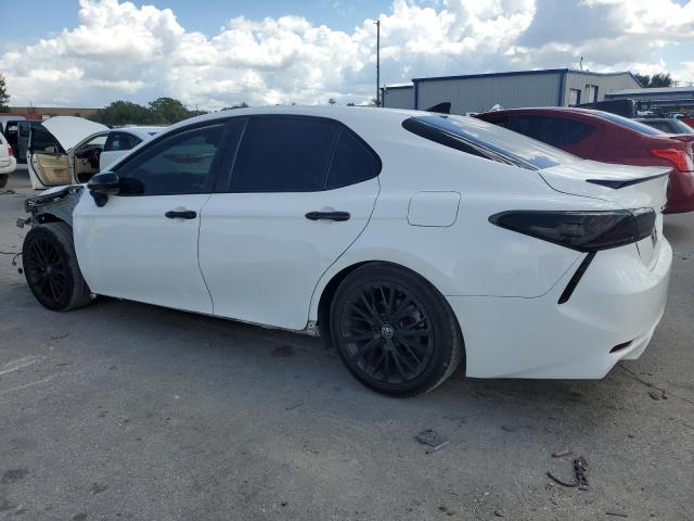 Photo 1 VIN: 4T1G11AK3LU326756 - TOYOTA CAMRY SE 