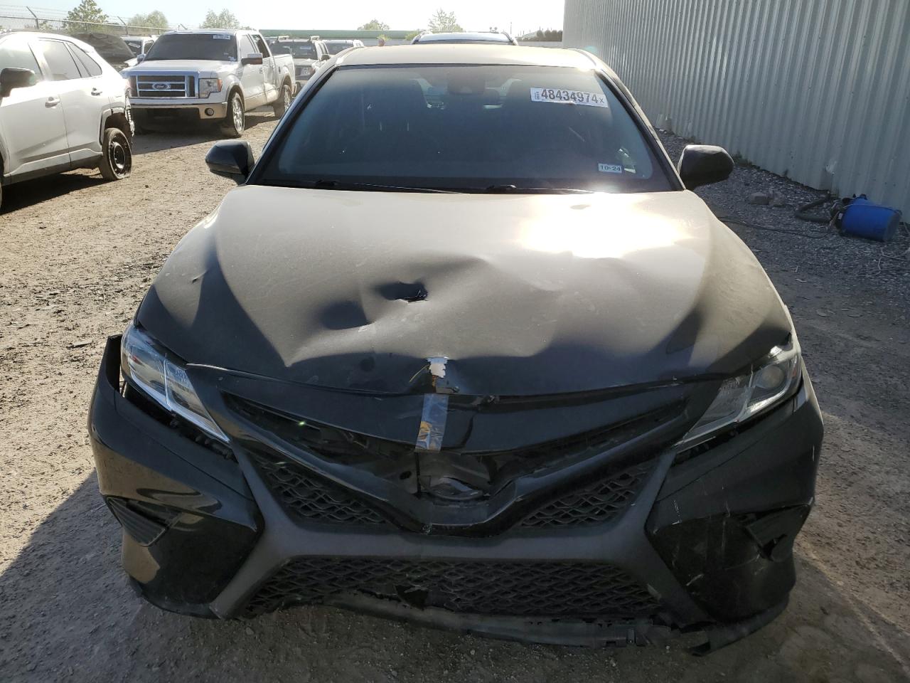 Photo 4 VIN: 4T1G11AK3LU327101 - TOYOTA CAMRY 