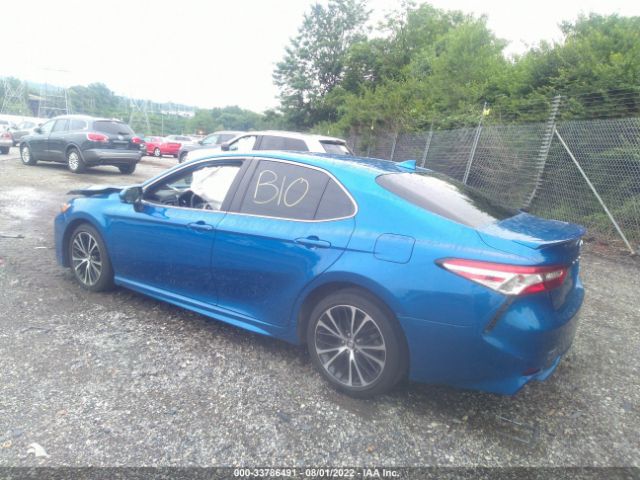 Photo 2 VIN: 4T1G11AK3LU334274 - TOYOTA CAMRY 