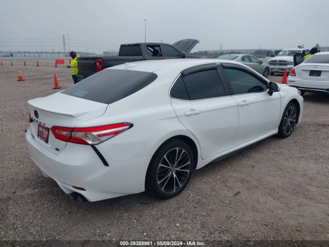 Photo 3 VIN: 4T1G11AK3LU337885 - TOYOTA CAMRY 