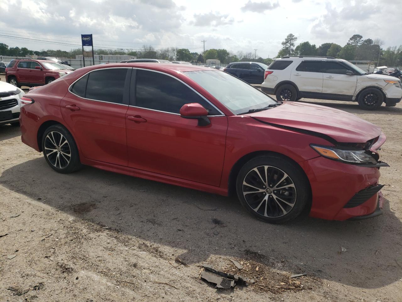 Photo 3 VIN: 4T1G11AK3LU375701 - TOYOTA CAMRY 