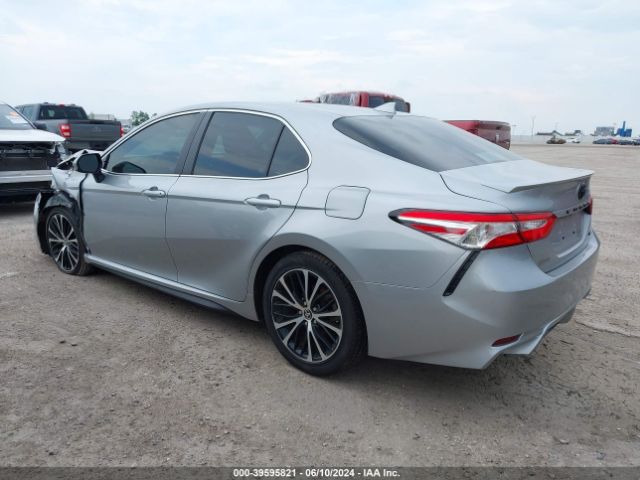 Photo 2 VIN: 4T1G11AK3LU398685 - TOYOTA CAMRY 