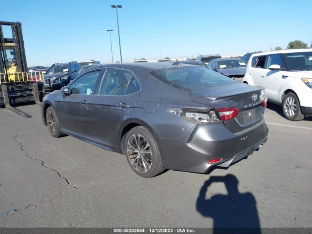 Photo 2 VIN: 4T1G11AK3LU862168 - TOYOTA CAMRY 