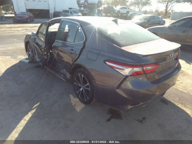 Photo 2 VIN: 4T1G11AK3LU889113 - TOYOTA CAMRY 