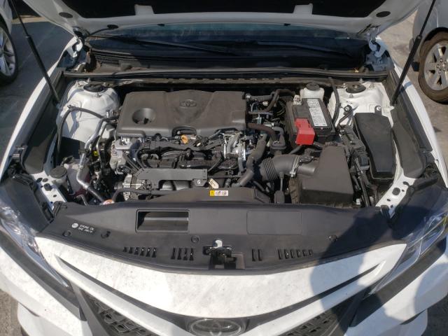 Photo 6 VIN: 4T1G11AK3LU928380 - TOYOTA CAMRY SE 