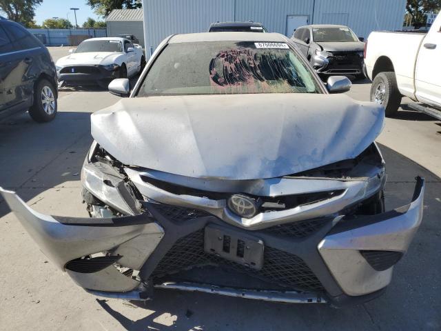 Photo 4 VIN: 4T1G11AK3LU959094 - TOYOTA CAMRY SE 