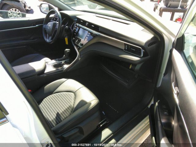 Photo 4 VIN: 4T1G11AK3LU962660 - TOYOTA CAMRY 