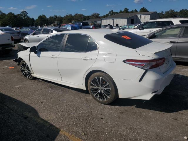 Photo 1 VIN: 4T1G11AK3LU966191 - TOYOTA CAMRY SE 