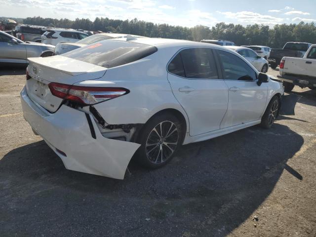 Photo 2 VIN: 4T1G11AK3LU966191 - TOYOTA CAMRY SE 