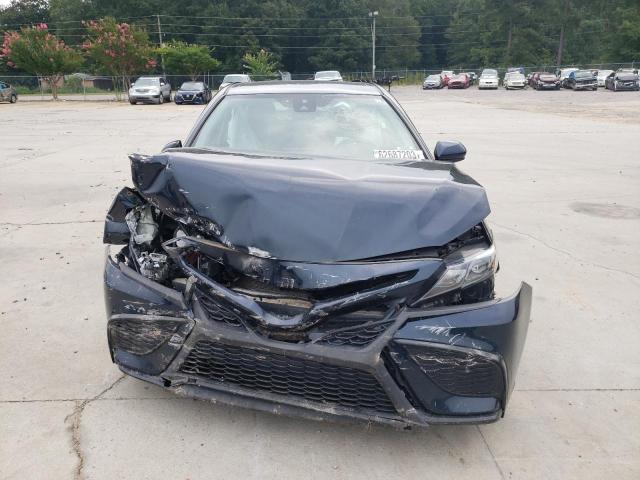 Photo 4 VIN: 4T1G11AK3MU417138 - TOYOTA CAMRY SE 