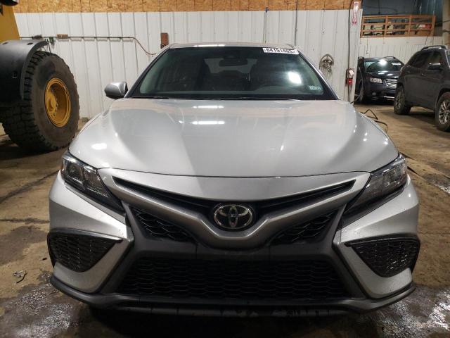 Photo 4 VIN: 4T1G11AK3MU422971 - TOYOTA CAMRY SE 