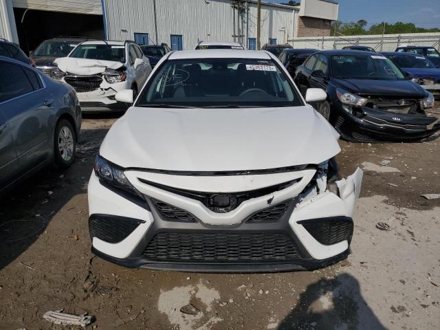 Photo 4 VIN: 4T1G11AK3MU462032 - TOYOTA CAMRY SE 