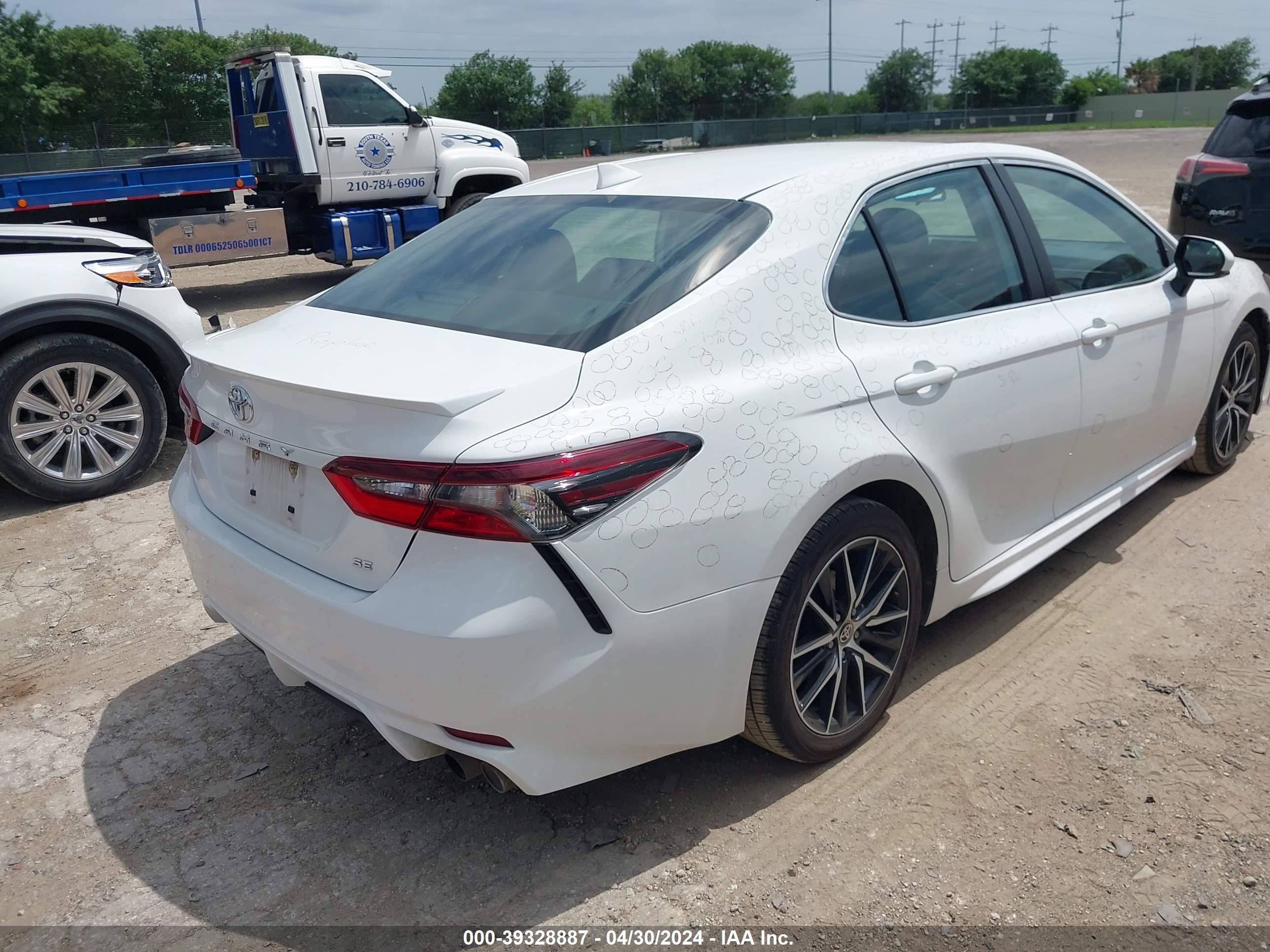 Photo 3 VIN: 4T1G11AK3MU478764 - TOYOTA CAMRY 