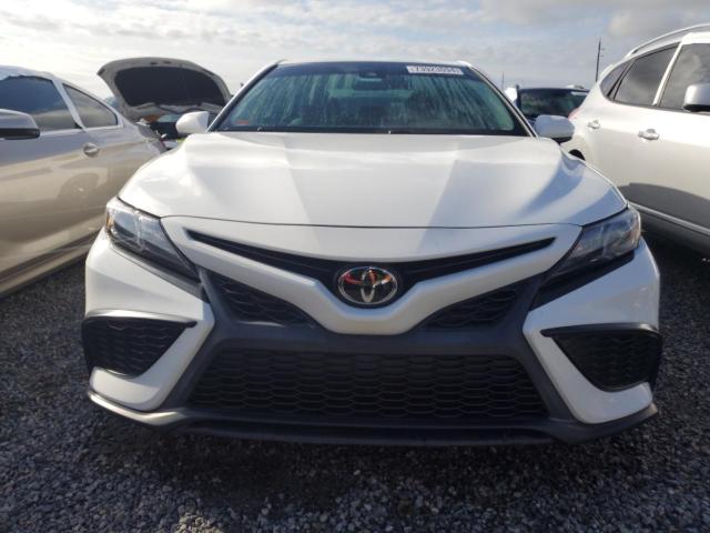 Photo 4 VIN: 4T1G11AK3MU486069 - TOYOTA CAMRY SE 