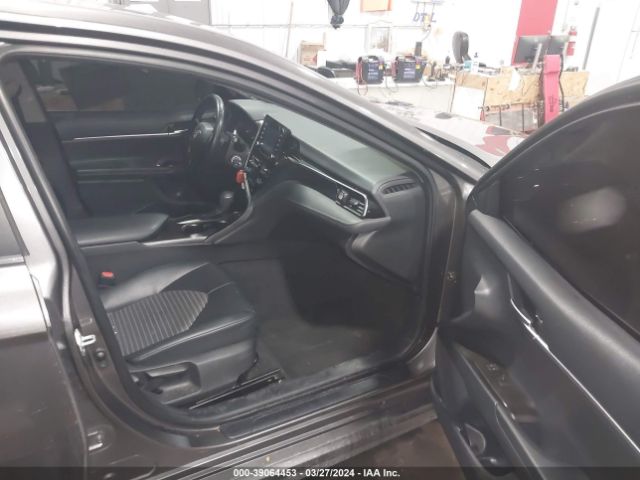 Photo 4 VIN: 4T1G11AK3MU524979 - TOYOTA CAMRY 