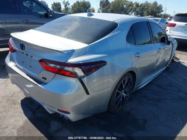 Photo 3 VIN: 4T1G11AK3MU538008 - TOYOTA CAMRY 