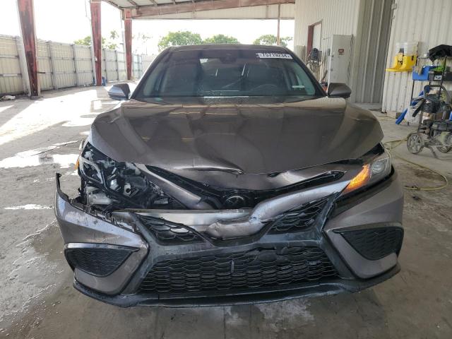 Photo 4 VIN: 4T1G11AK3MU541636 - TOYOTA CAMRY SE 