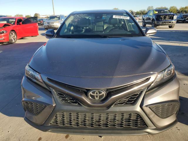 Photo 4 VIN: 4T1G11AK3MU545105 - TOYOTA CAMRY SE 