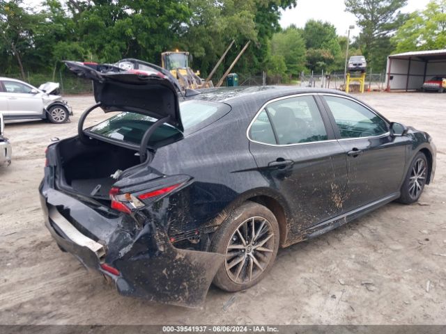 Photo 3 VIN: 4T1G11AK3MU552359 - TOYOTA CAMRY 