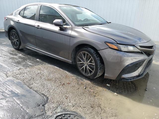 Photo 3 VIN: 4T1G11AK3MU557366 - TOYOTA CAMRY SE 