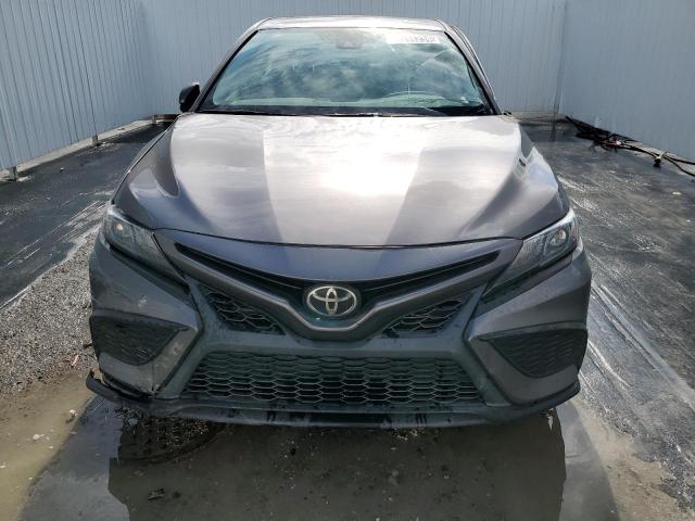 Photo 4 VIN: 4T1G11AK3MU557366 - TOYOTA CAMRY SE 