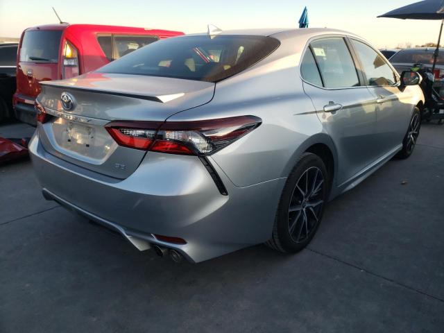 Photo 3 VIN: 4T1G11AK3MU572367 - TOYOTA CAMRY SE 