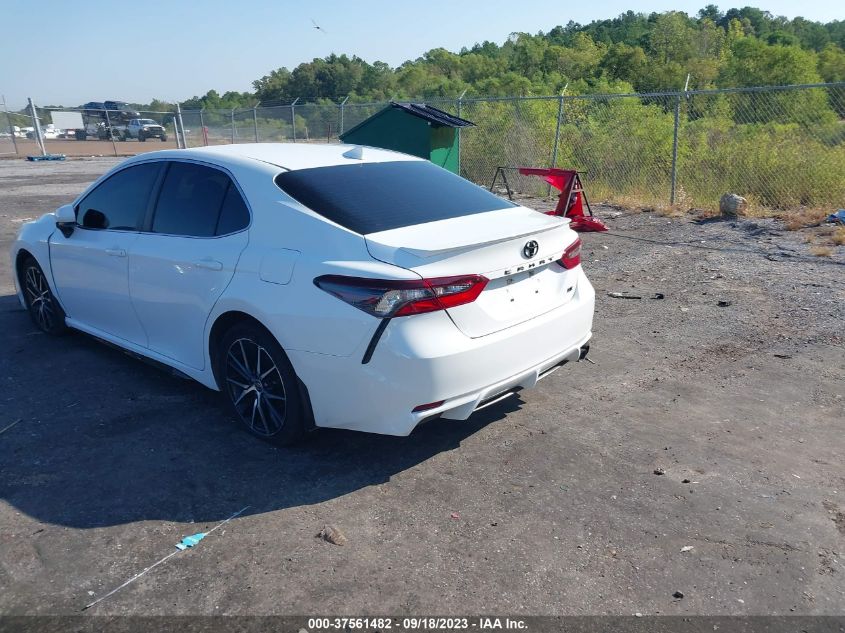 Photo 2 VIN: 4T1G11AK3MU576449 - TOYOTA CAMRY 