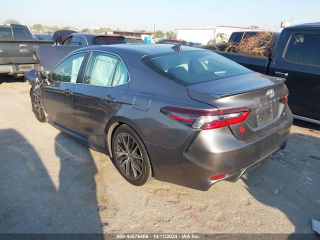 Photo 2 VIN: 4T1G11AK3NU620385 - TOYOTA CAMRY 