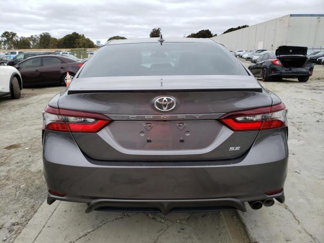 Photo 5 VIN: 4T1G11AK3NU625828 - TOYOTA CAMRY SE 