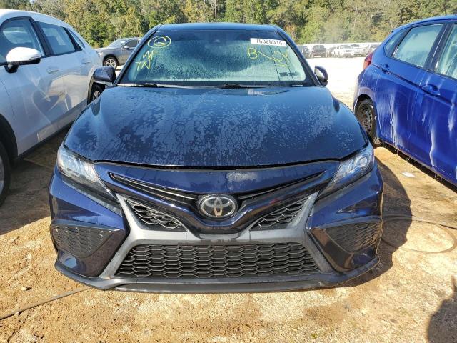 Photo 4 VIN: 4T1G11AK3NU626784 - TOYOTA CAMRY SE 