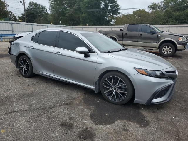 Photo 3 VIN: 4T1G11AK3NU655802 - TOYOTA CAMRY SE 