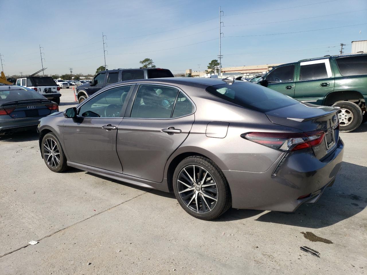 Photo 1 VIN: 4T1G11AK3NU660966 - TOYOTA CAMRY 