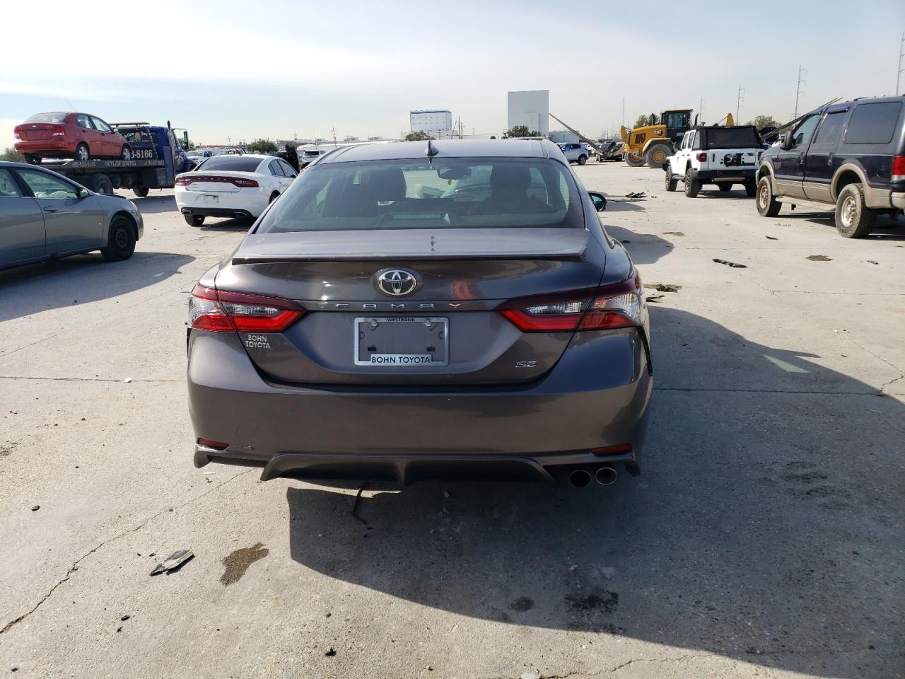 Photo 5 VIN: 4T1G11AK3NU660966 - TOYOTA CAMRY 