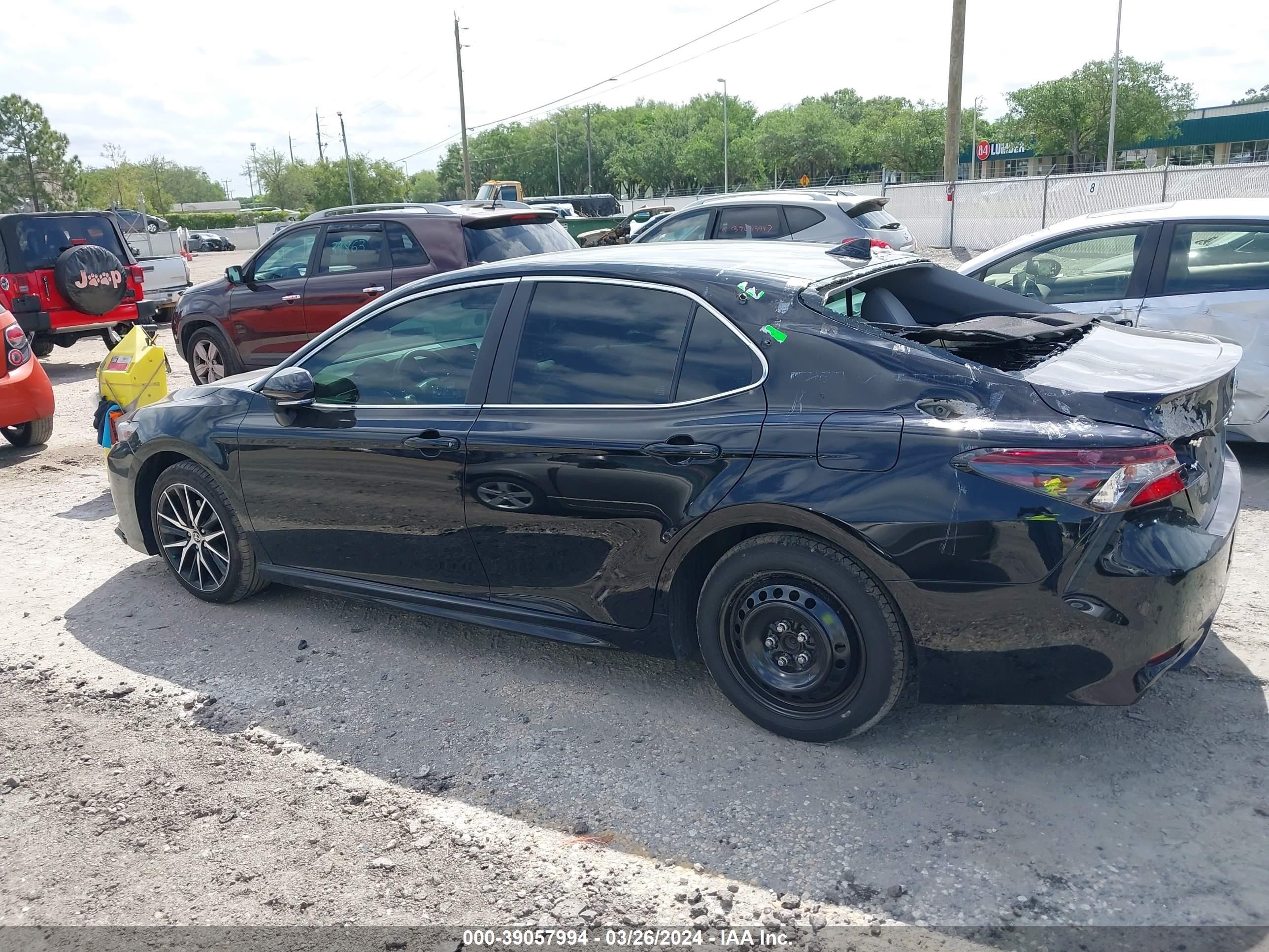 Photo 13 VIN: 4T1G11AK3PU095640 - TOYOTA CAMRY 